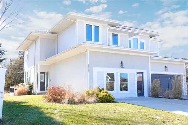 Shawnee, KS 66227,22405 W 76th ST