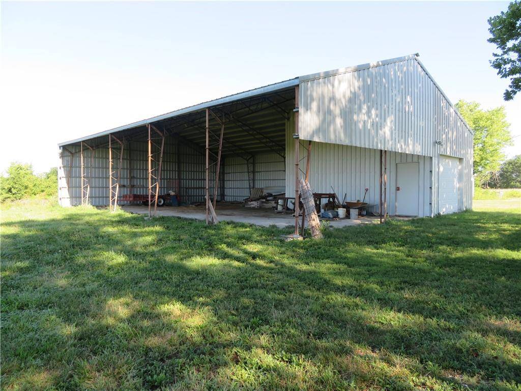 Paola, KS 66071,00000 Cedar Niles RD