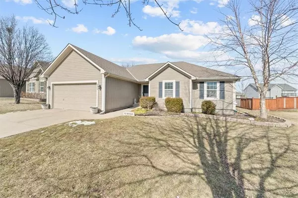 530 E Cheyenne ST, Gardner, KS 66030