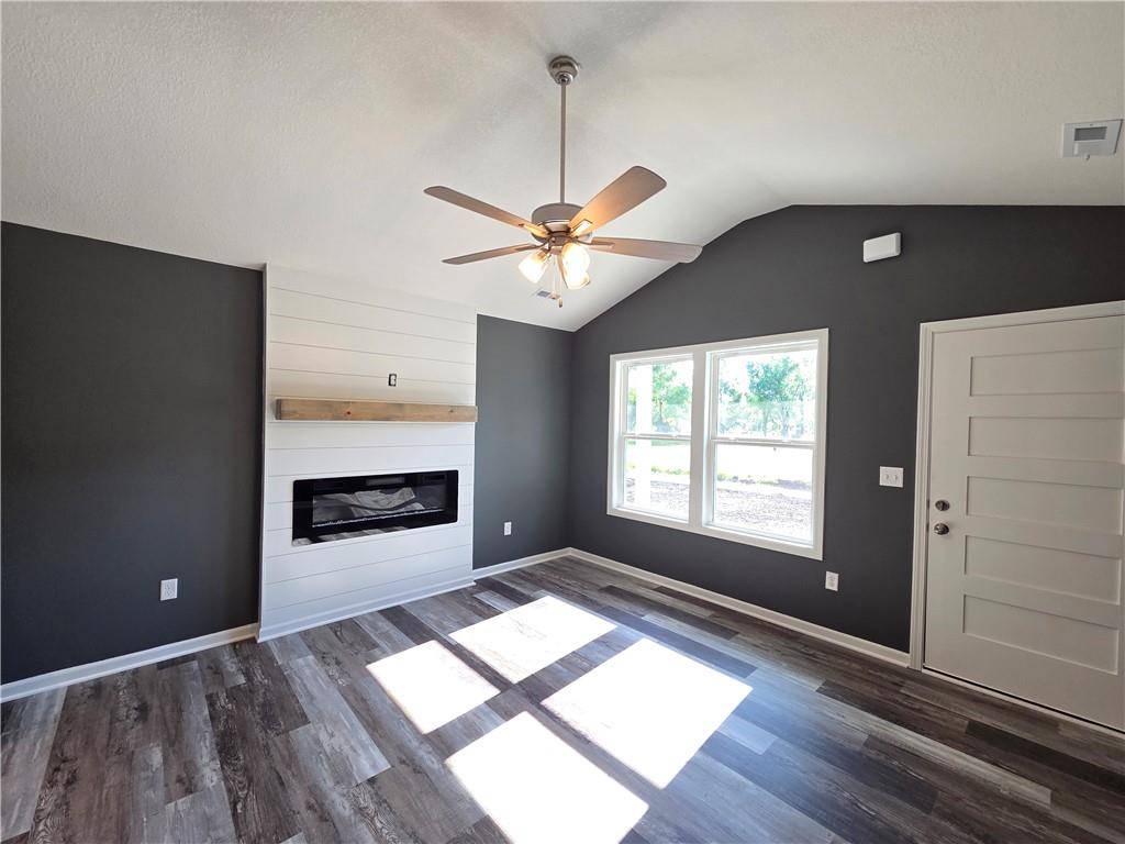 Adrian, MO 64720,620 N Bates ST