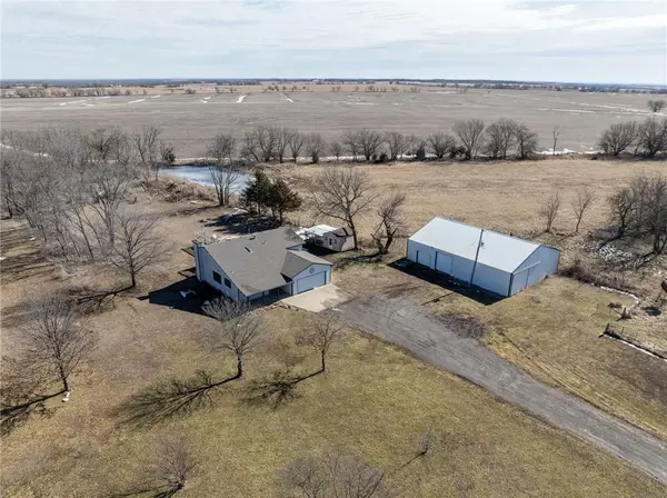 Williamsburg, KS 66095,1339 Colorado RD