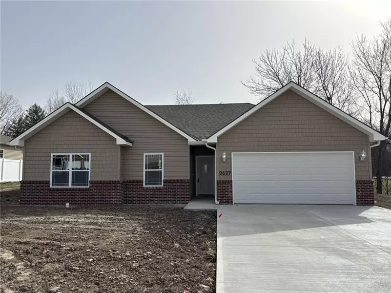 2627 S 33rd ST, St Joseph, MO 64503