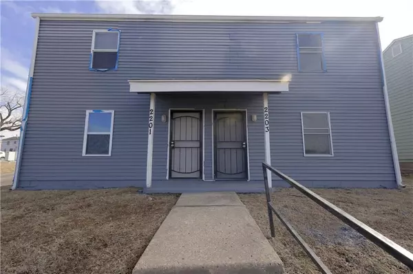 2201 Askew AVE, Kansas City, MO 64127