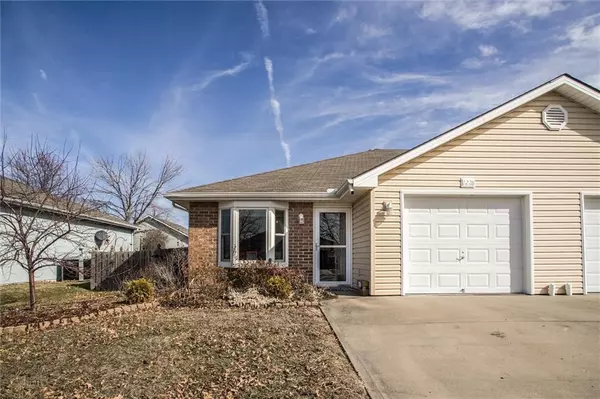Pleasant Hill, MO 64080,2228 Addie DR