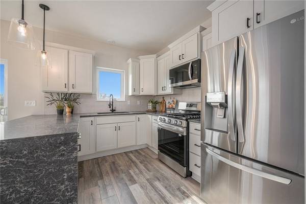 22903 W 72nd TER, Shawnee, KS 66227