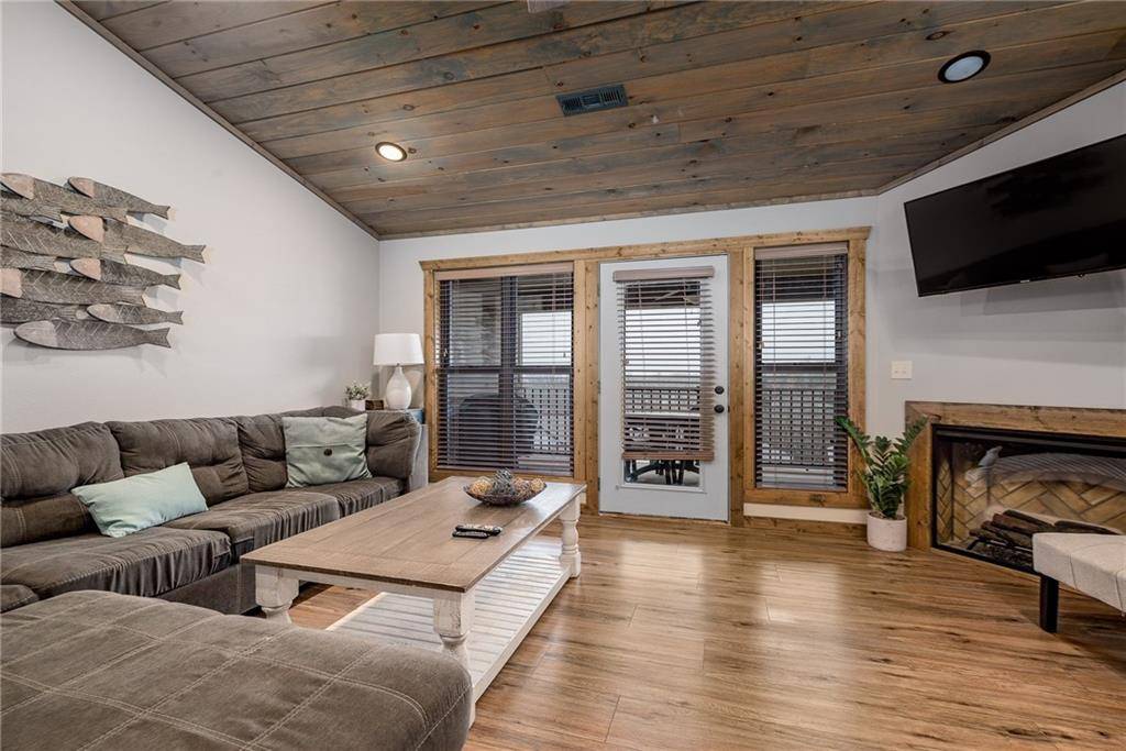Branson, MO 65616,164 Dogwood Park TRL