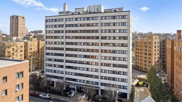 803 W 48th ST #1104, Kansas City, MO 64112