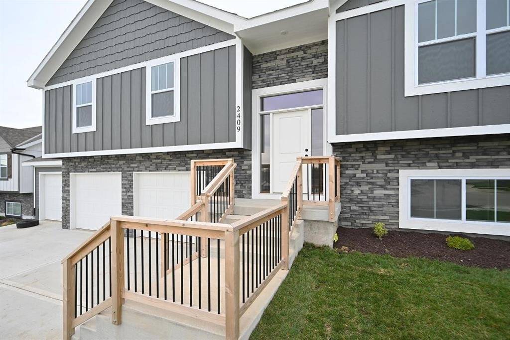 Platte City, MO 64079,2409 Windmill DR