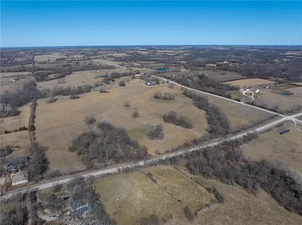 Creighton, MO 64739,34420 S Bonar RD