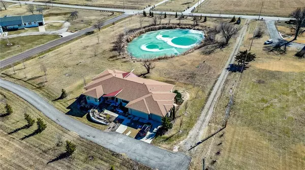 Lawrence, KS 66046,1111 E 1382 RD