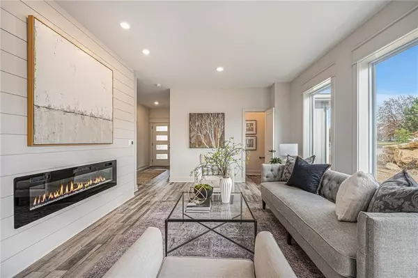 Shawnee, KS 66227,22921 W 72nd TER