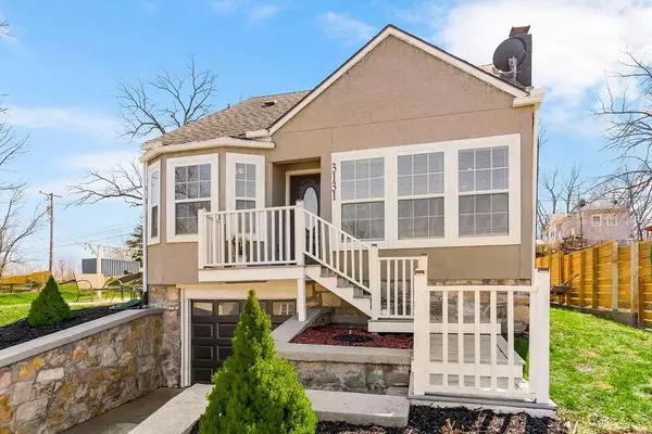 3131 Waverly AVE, Kansas City, KS 66104