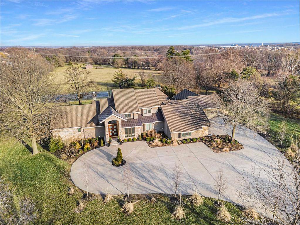 Overland Park, KS 66221,15525 Switzer RD