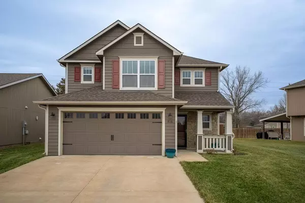 816 W 30th ST, Lawrence, KS 66046