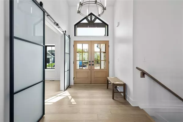 Riverside, MO 64152,5119 NW Montebella DR