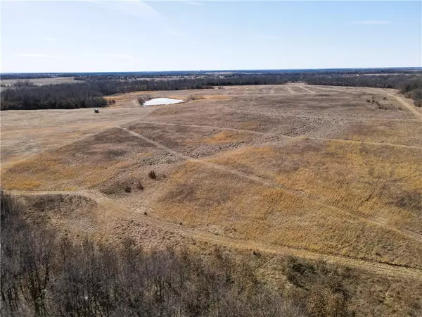 Coffey, MO 64636,E 240th LN
