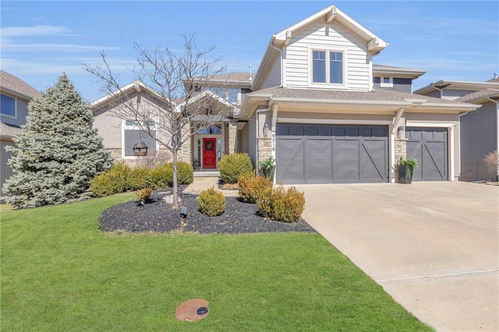 Overland Park, KS 66085,9518 W 164TH CT