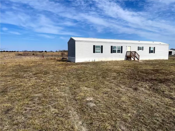 Mulberry, KS 66756,116 Trianon RD