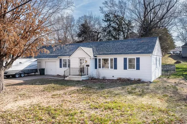 219 Sheidley AVE, Bonner Springs, KS 66102