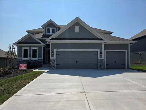 7009 NE 103rd ST, Kansas City, MO 64156