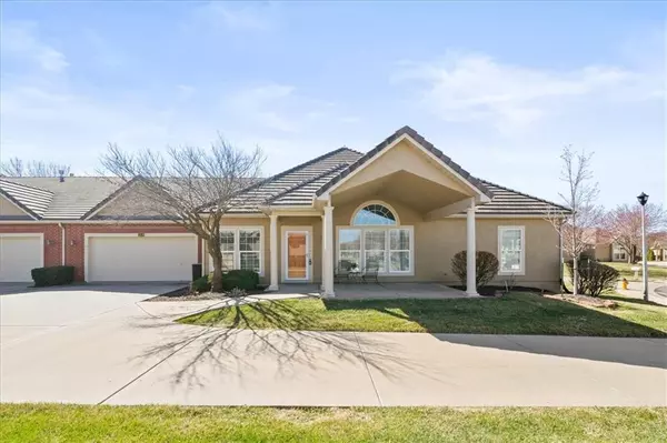 14549 Birch ST, Leawood, KS 66224