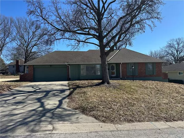 4309 S Huntington WAY, Independence, MO 64055
