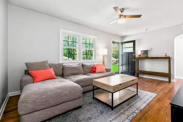 Overland Park, KS 66204,6407 W 82nd ST