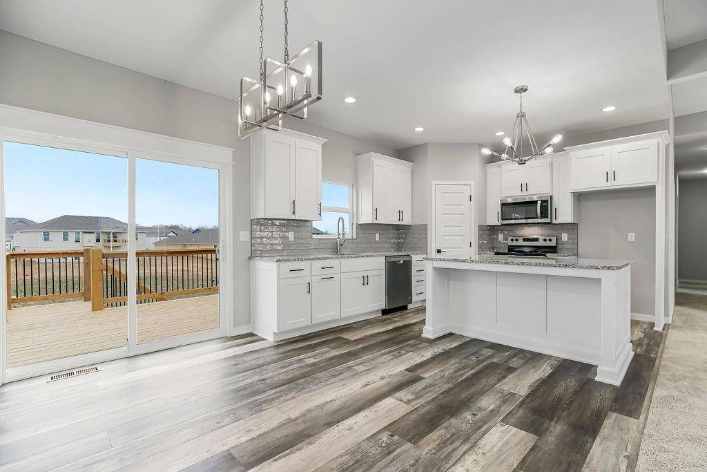 Independence, MO 64056,1328 N Holland CT