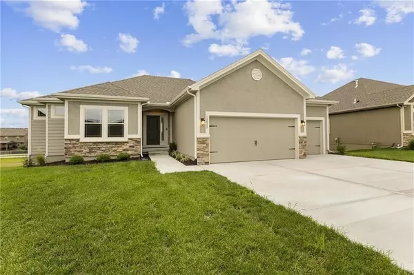 11030 N Bristol AVE, Kansas City, MO 64156