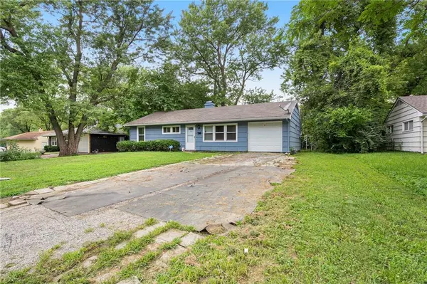 7708 E 111th TER, Kansas City, MO 64134