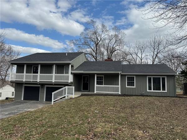 9503 Jarboe ST,  Kansas City,  MO 64114