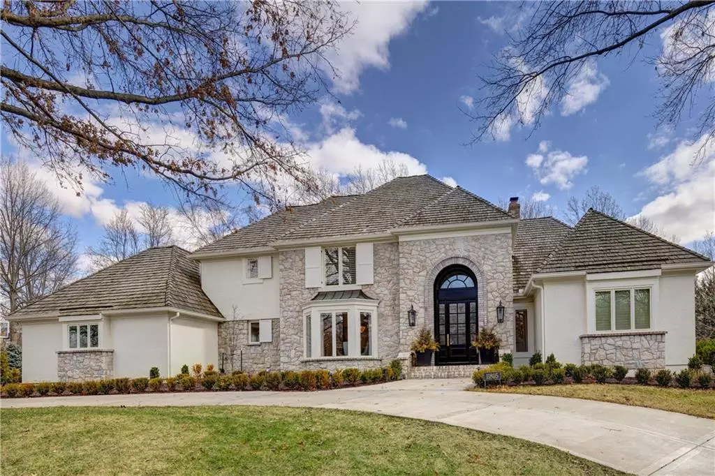 Leawood, KS 66211,11805 Brookwood ST