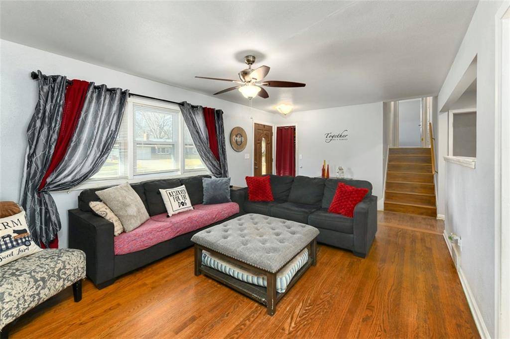 Olathe, KS 66061,1206 E Willow DR
