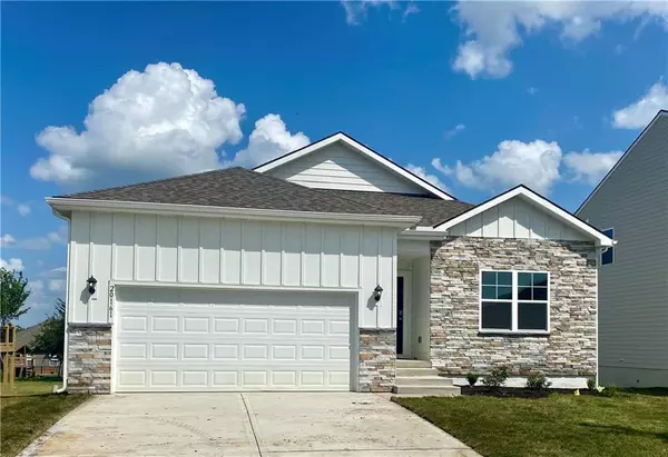 20161 Cornice ST, Spring Hill, KS 66083