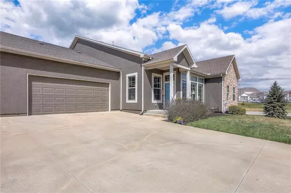 Olathe, KS 66061,21830 W 119th TER #1503