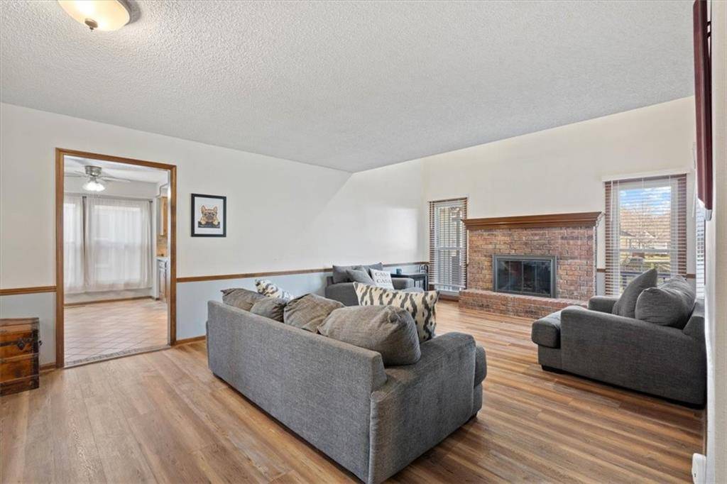 Blue Springs, MO 64015,2109 NW 12th ST