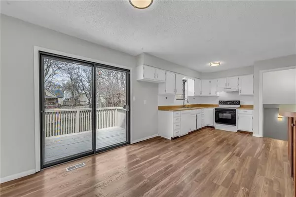 Kansas City, KS 66103,2028 Esterly AVE