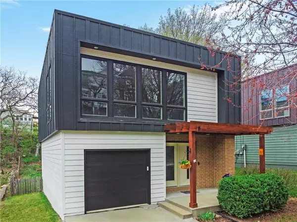 3815 S MINNIE ST, Kansas City, KS 66103