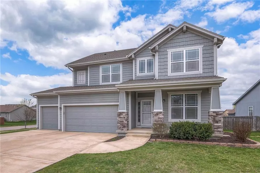 710 N Laurel ST, Gardner, KS 66030