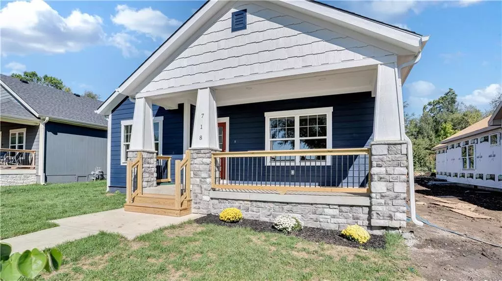718 Chestnut AVE, Osawatomie, KS 66064