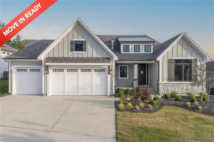 22109 W 80th TER, Shawnee, KS 66220