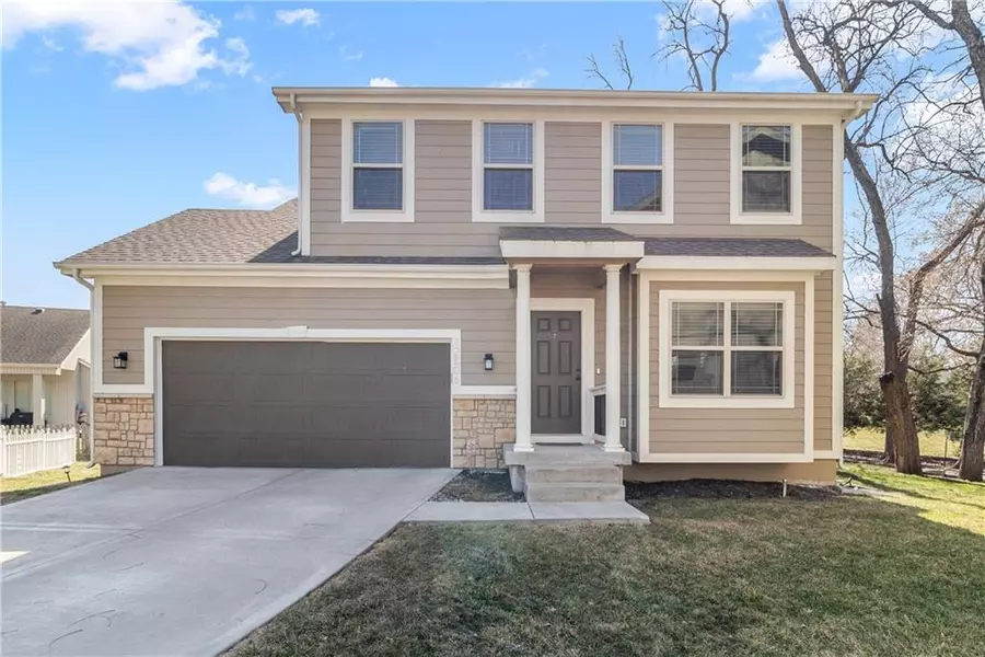12506 Charlotte ST, Kansas City, MO 64146