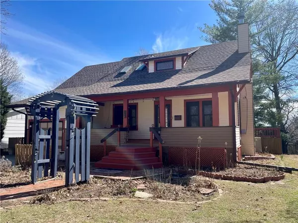 Maryville, MO 64468,920 W 2ND ST