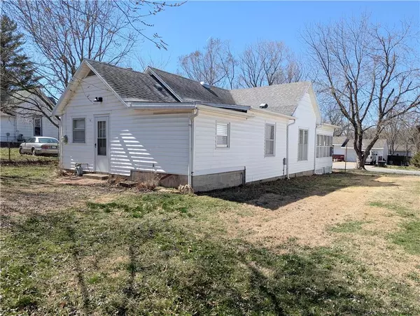 Fort Scott, KS 66701,713 Osbun ST