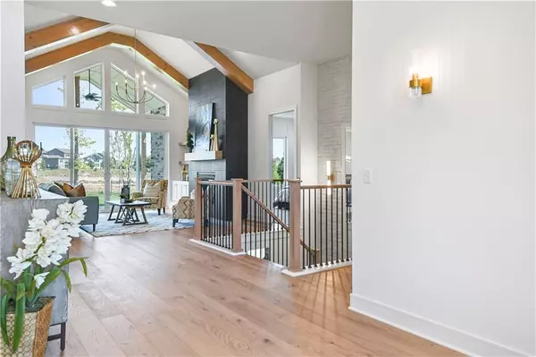 Lenexa, KS 66227,24936 W 98th PL