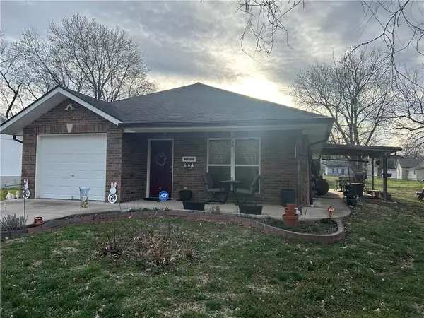 Grain Valley, MO 64029,616A NW Capelle ST