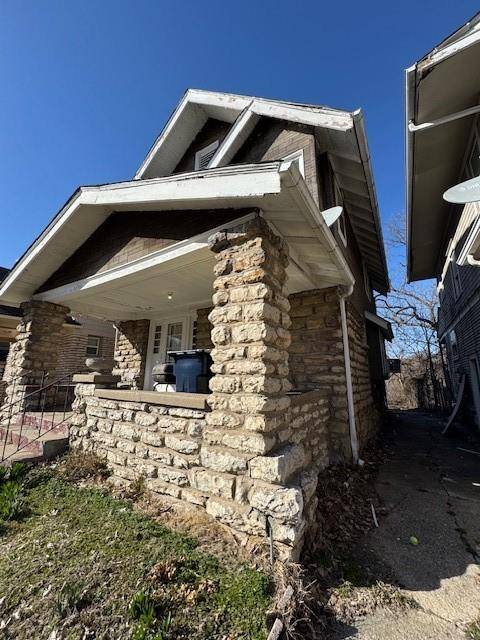 Kansas City, MO 64130,2504 E 42nd ST