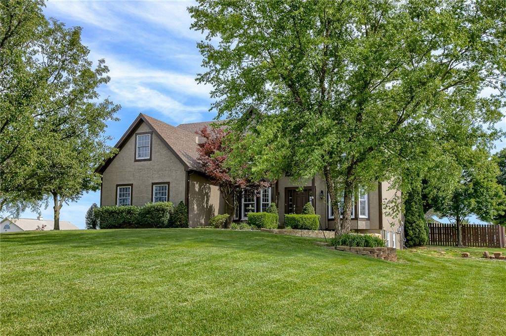 Raymore, MO 64083,1107 E Gore RD