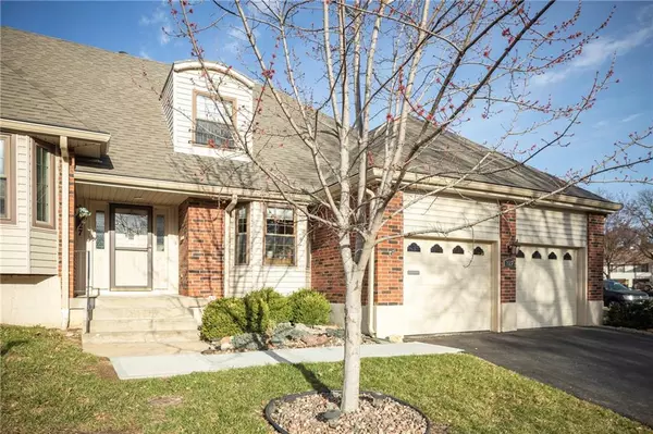 Independence, MO 64055,327 E Partridge AVE