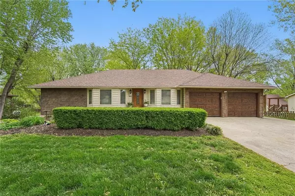 Kearney, MO 64060,1403 S Prospect ST